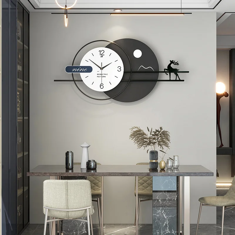 Personalized and creative wall clock simple and luxurious decoration wall clock, living room fashionable background wall clock