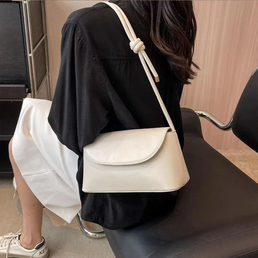 NEW Lady Fashion Simple French One-shoulder Crossbody Solid Color Fashion Underarm Pu Leather Small Square Bag