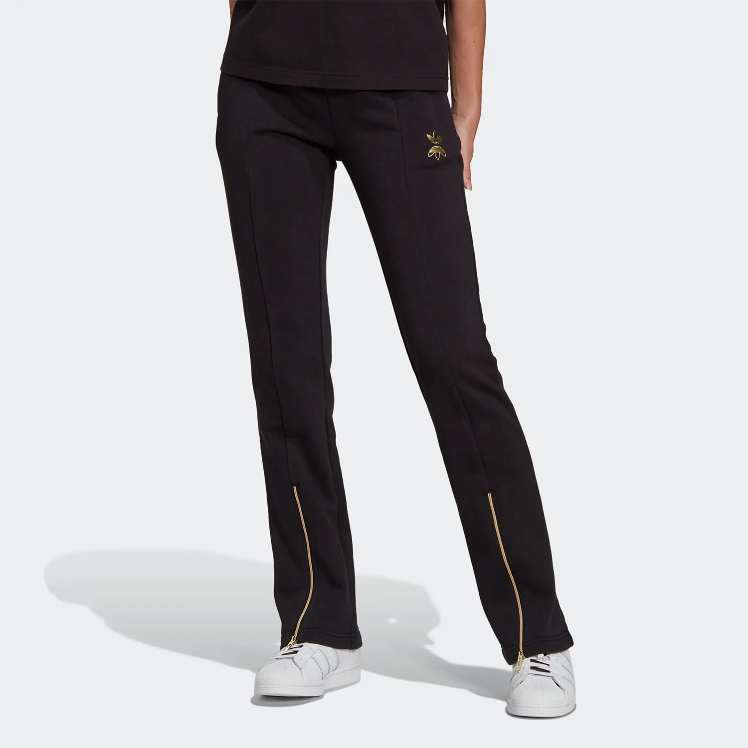

adidas genuine Originals Women's Trendy Sporty Casual Pants HG6647