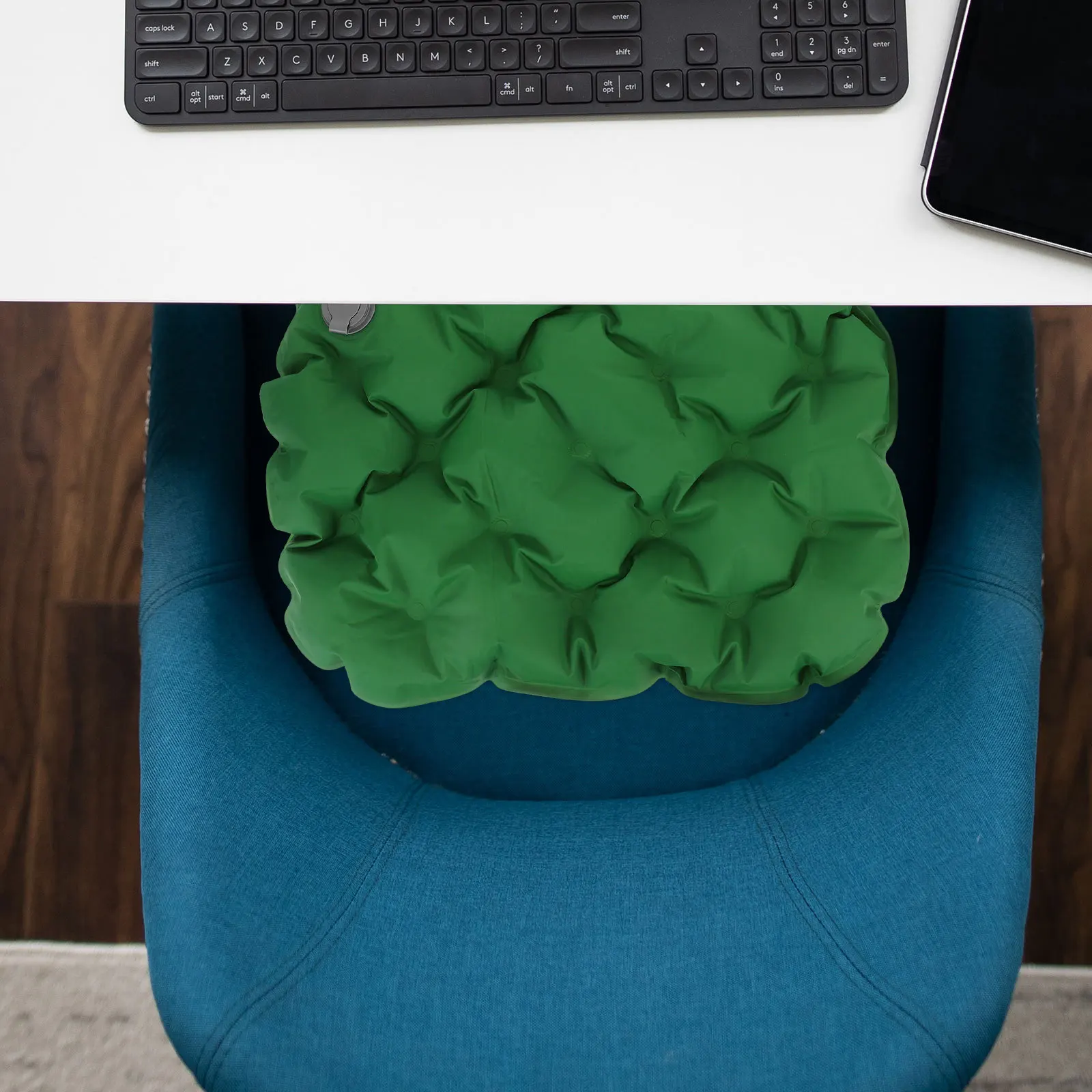 

Inflatable Travel Seat Cushion Compact for Camping Hiking Office Use Outdoor Adventures Waterproof Easy Clean Fast