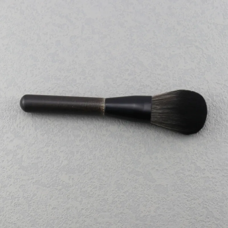 1 pz pennello per trucco in polvere jumbo con manico in legno grande pennello portatile per il viso per fissare polvere e fard setole morbide strumento cosmetico