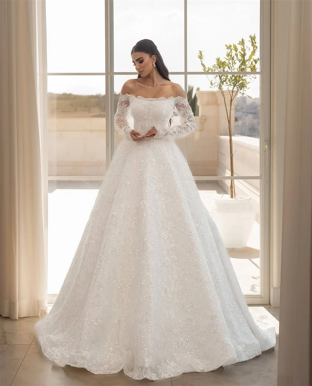 

Customized Sexy White Organza Wedding Dress Formal Boat Neck Long Sleeves Robe de mariée Boho A-Line Court Train Bridal Gowns