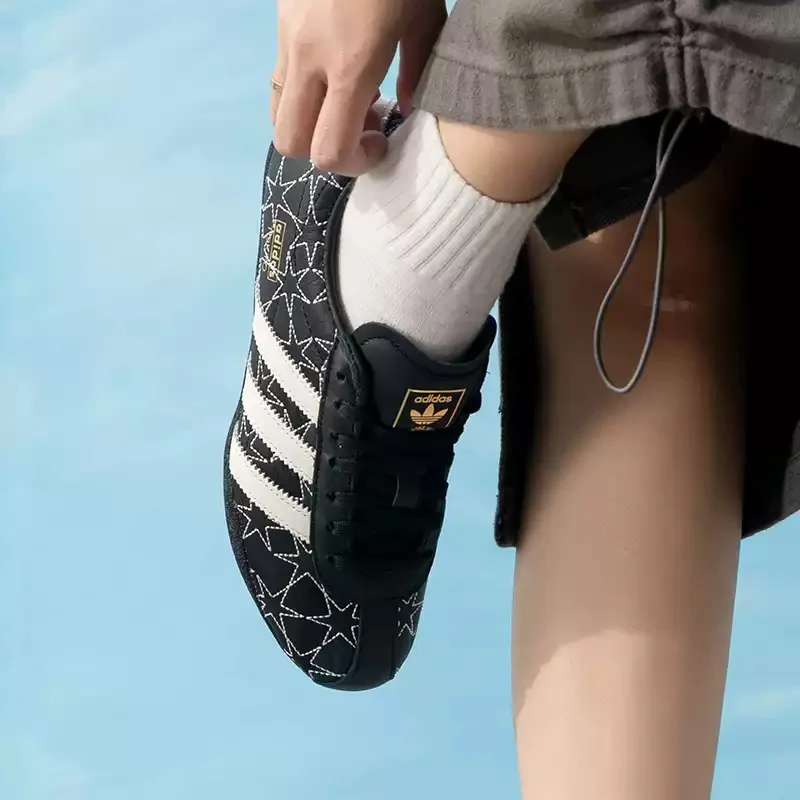 Adidas Three Leaf Clover Women's Summer Sports Shoes - Low Top, Lightweight, Durable IH6639
