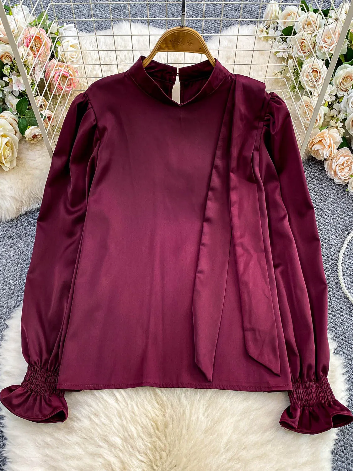 Ele drapeado redondo ne bell sve irt feminino solto cetim de seda anti-rugas primavera outono novo sle faion commute