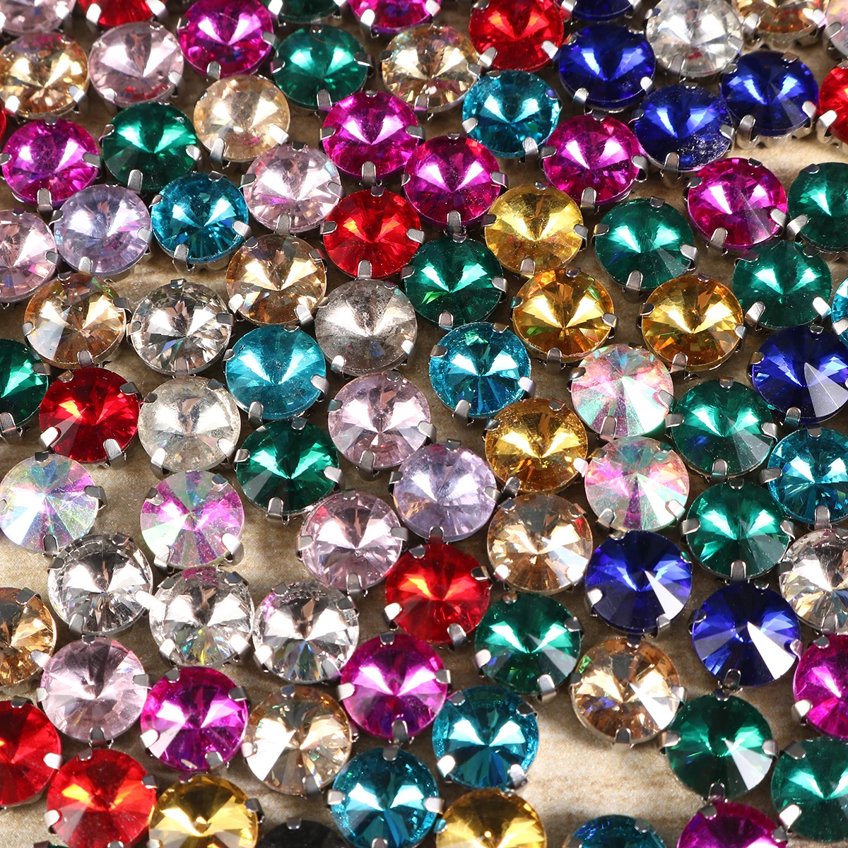 

200 Pcs Four-corner Claw Drill Rhinestones Clothes Crystal Glass for DIY Round Sewing