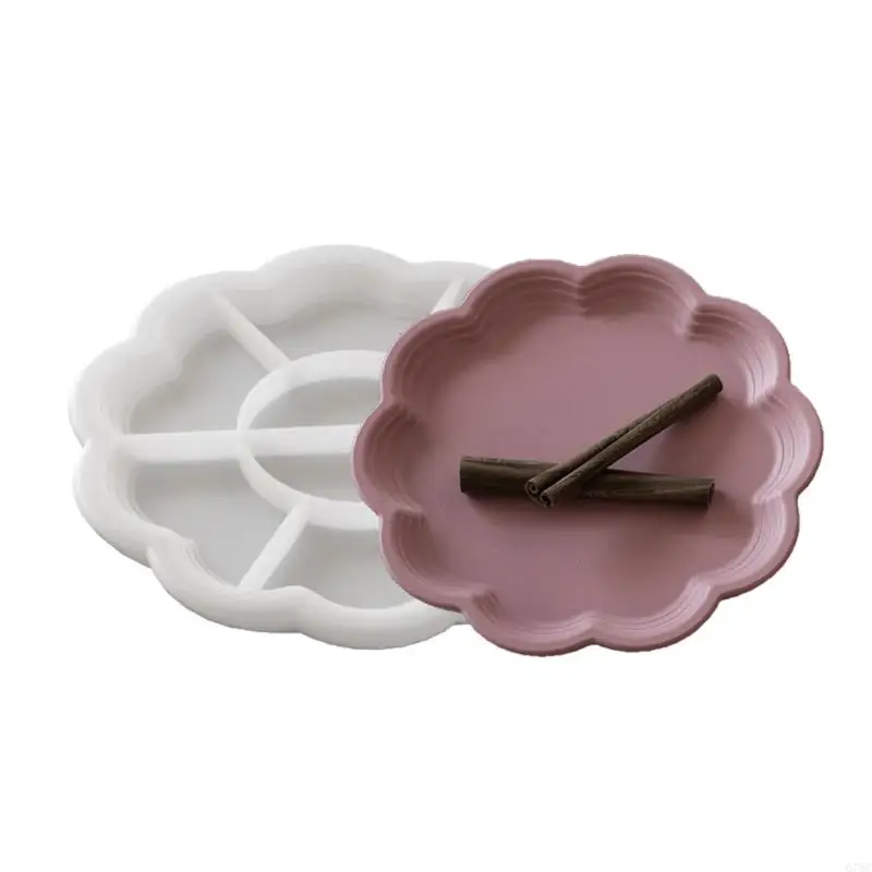 Decorative Round Silicone Tray Mold Portable Silicone Crafting Mold For Designing Elegant Round Home Trays with Lace