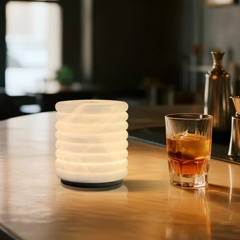 

2026 New Design Natural Alabaster LED 1.5W Magnetics Charging Portable Cordless for Hotel Restaurant Table Lamp