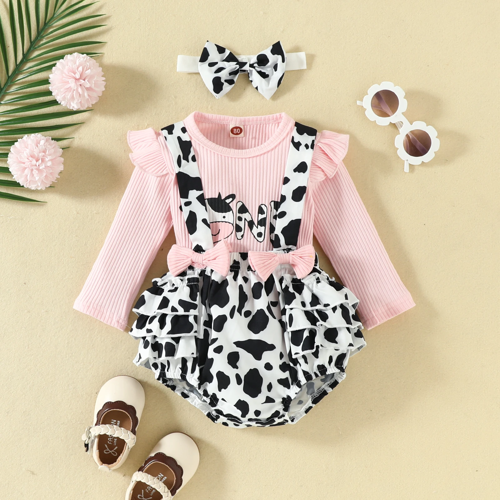 Three-piece baby girl cartoon cow print small flying sleeve long sleeve top halter wrap fart triangle pants three-piece set