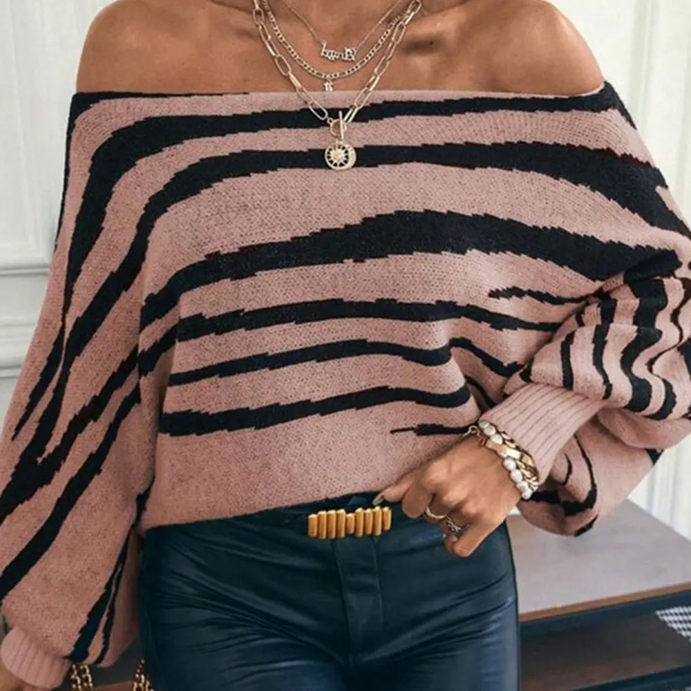 

Свободный вязаный свитер с принтом зебры на плечах и рукавами «летучая мышь», осень-зима, женский модный повседневный стильный топ на одно плечо