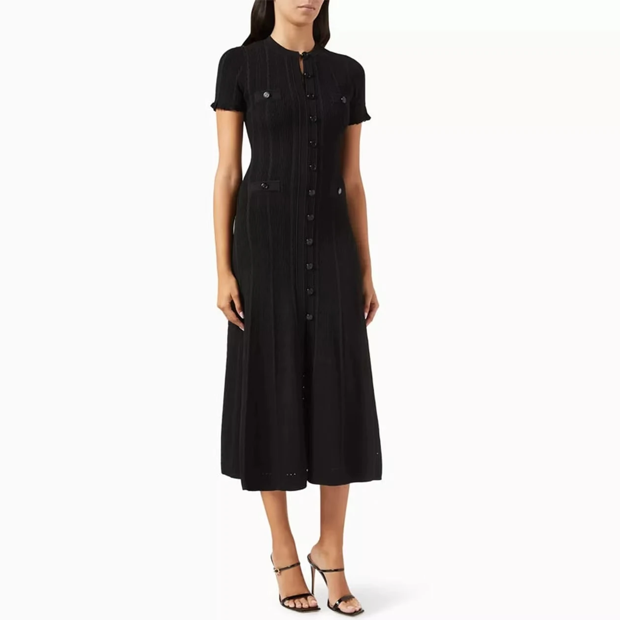 

Spring And Summer New Fashionable Temperament Elegant Commuting Knitted Button Round Neck Slim Fit Short Sleeved Dress