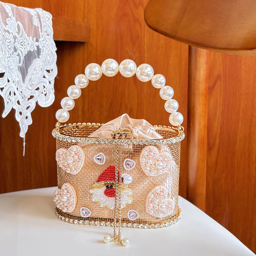 

Винтажная сумка-корзина 2026 с креативным дизайном в форме сердца, вышитая кристаллами и жемчугом, клатч-ведро, вечерняя сумочка, сумка через плечо