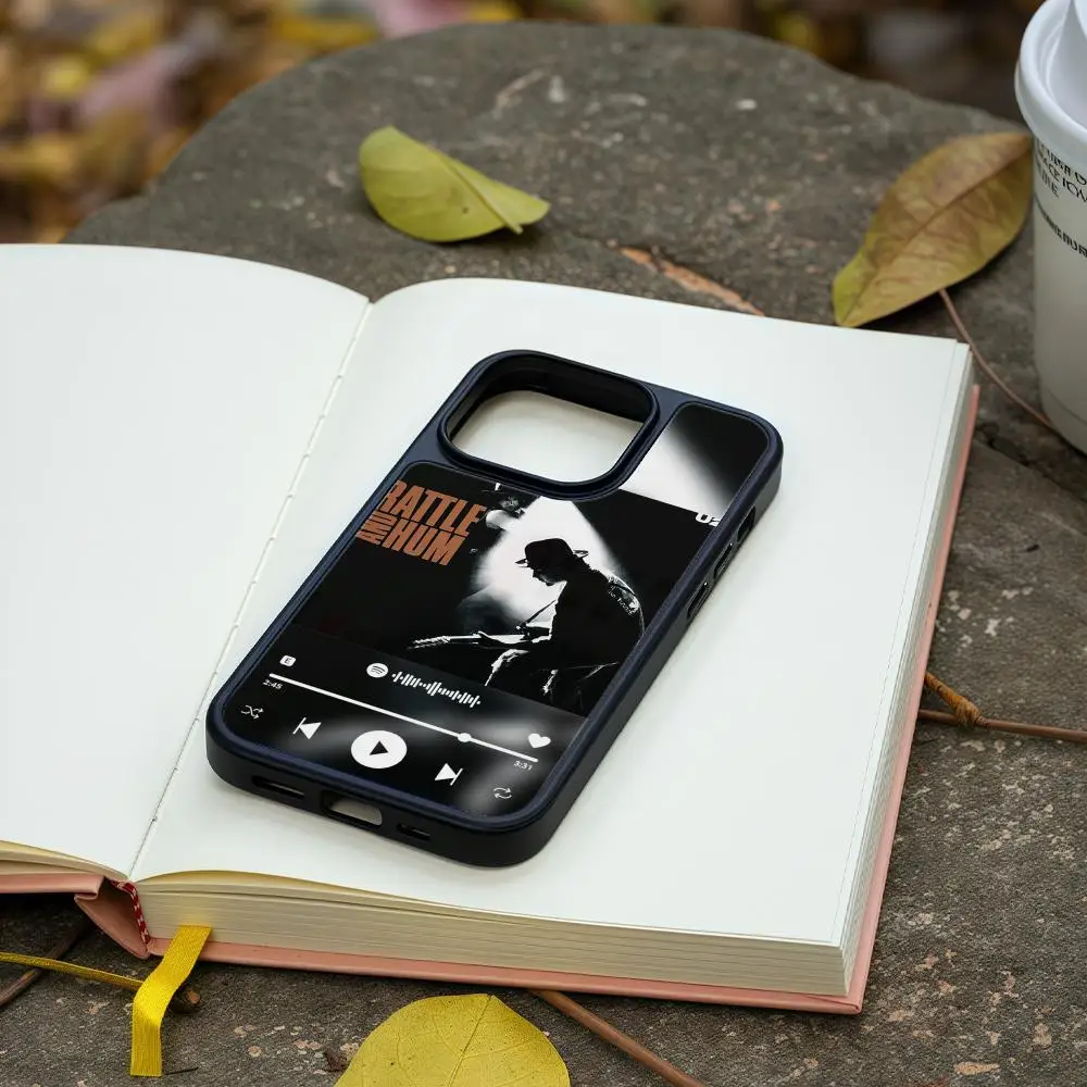 حافظة هاتف U-U2 لهاتف آيفون 17 16 15 14 13 12 برو ماكس بلس إطار أسود من ألياف الكربون الأكريليك غلاف صلب