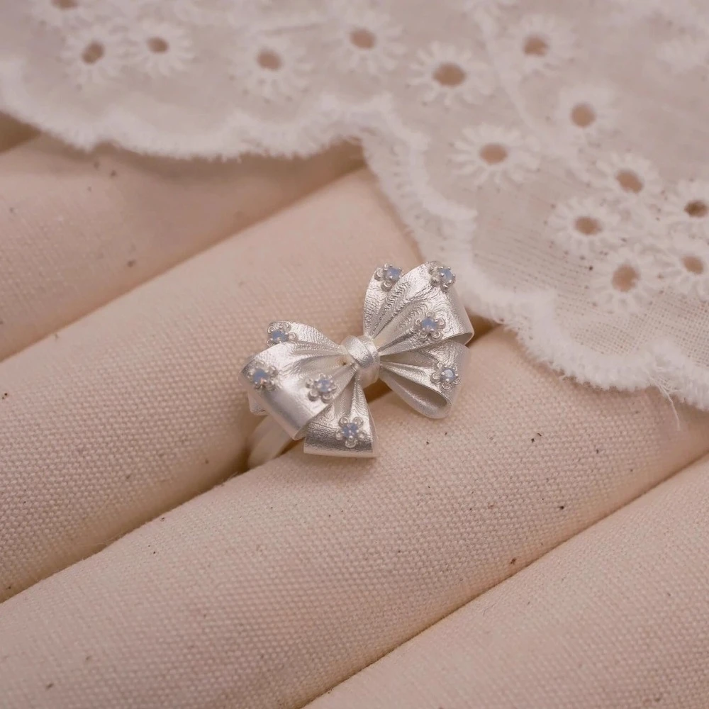Korean Sweet Matte Silver Stereo Bowknot Inlay Milk Blue Opal Opening Rings for Women Stainless Steel Finger Jewelry Accessories