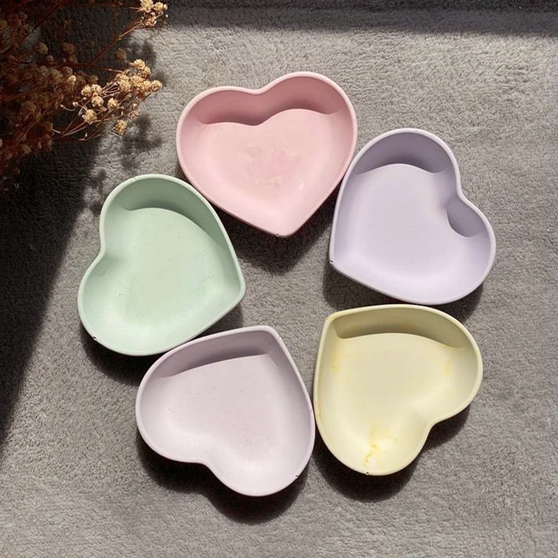 Concrete Heart Shape Silicone Molds DIY Handmade Epoxy Resin Jewelry Storage Tray Molds Plaster Flower Pot Mould Home Decor