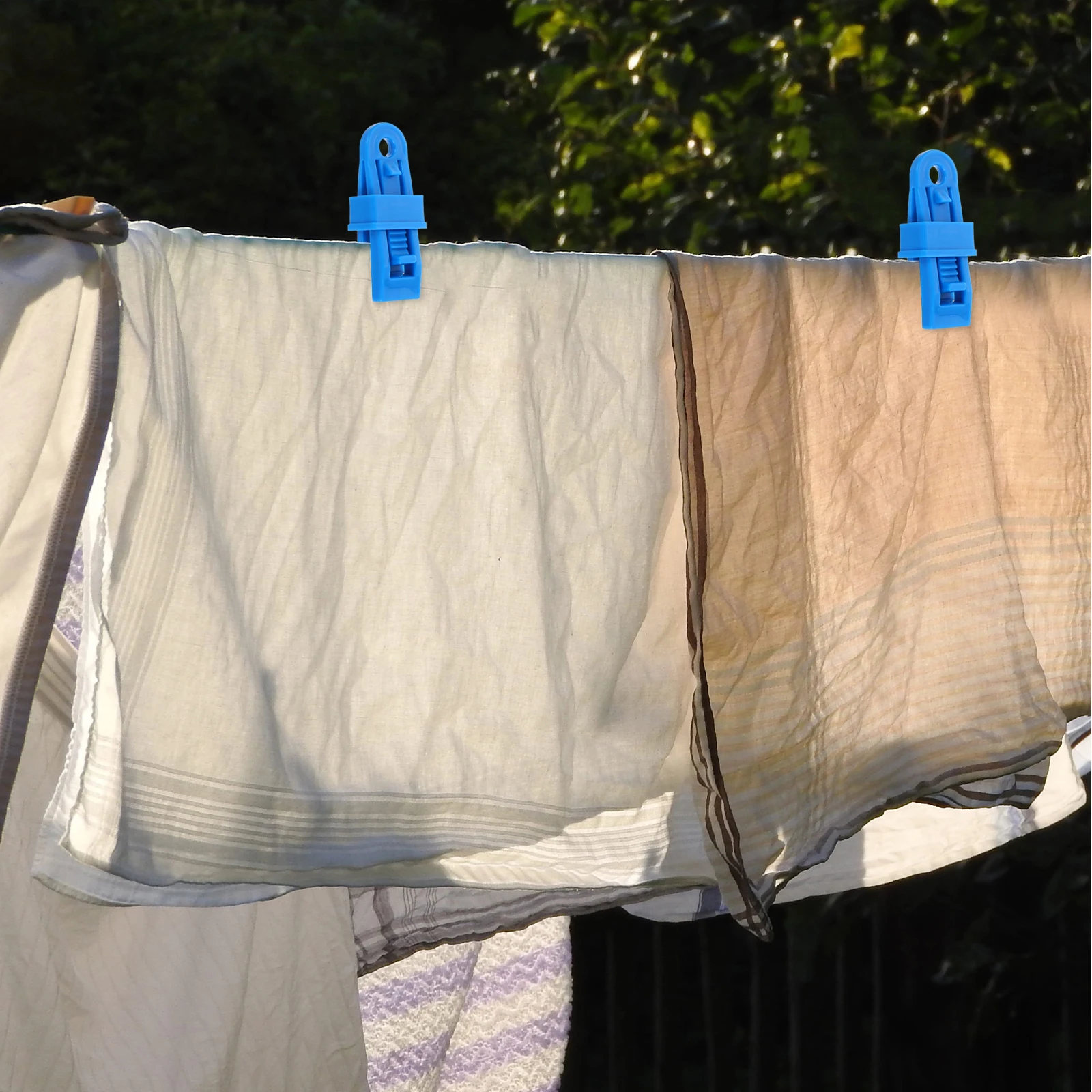 

10Pcs Outdoor Clips Heavy Duty Windproof Tent Clamps for Camping Shade Cloth Fasteners Reusable Plastic Clip for Hiking Beach