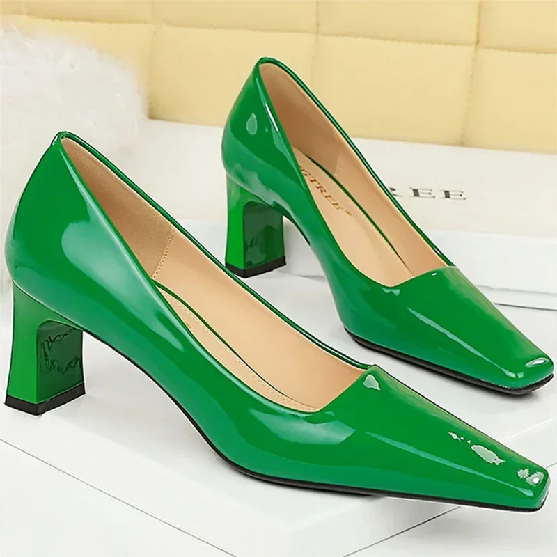 Bombas de salto alto para mulheres, Toe quadrado raso, couro envernizado brilhante brilhante, salto baixo bloco, Borgonha verde azul, sapatos nudes para senhora, 6cm