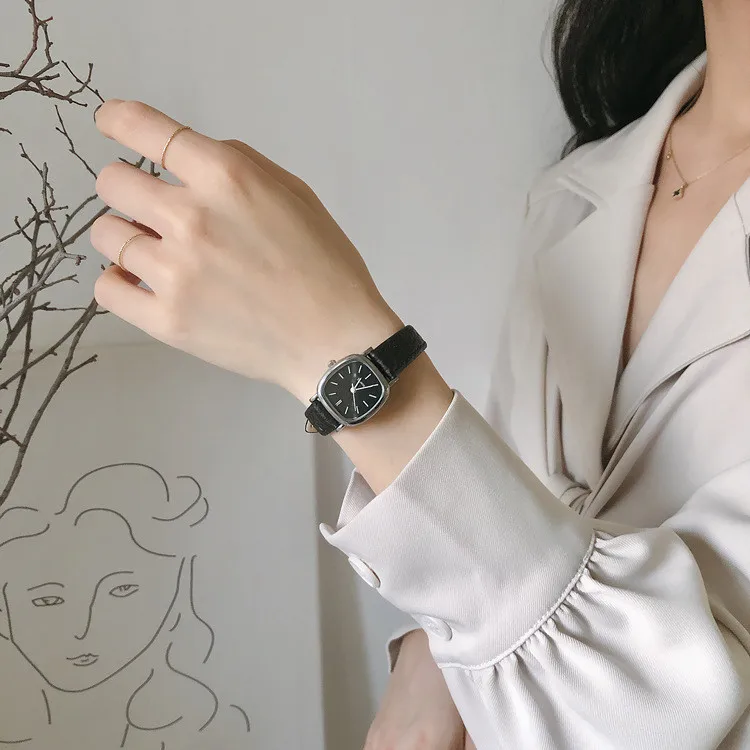 Women's Simple Vintage Watches Retro Brown Dial Wristwatch Leather Strap Wrist Watch High Quality Ladies Casual Bracelet Relojes