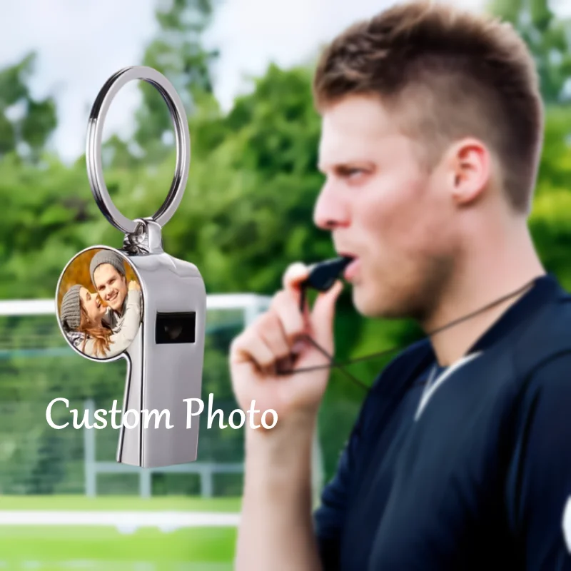 

Custom picture keychain whistle, suitable for fathers, teachers, coaches and referees, personalised creative minimalist keychain