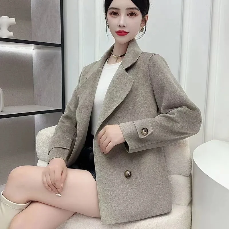 Autumn Winter Black Woolen Coat Women's Fashion High End Temperament Thicken Wool Jacket Double Breasted Blend Overcoat