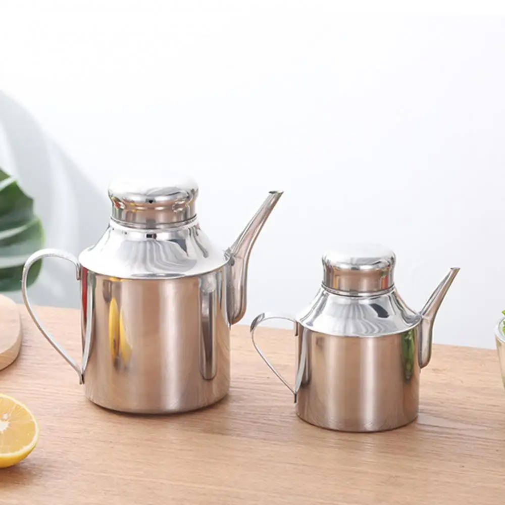 Multi-purpose Stainless Steel Tableware drum type Oil Olive Pots Dispenser Vinegar Batcher Can Bottle Kitchen Tools Storage