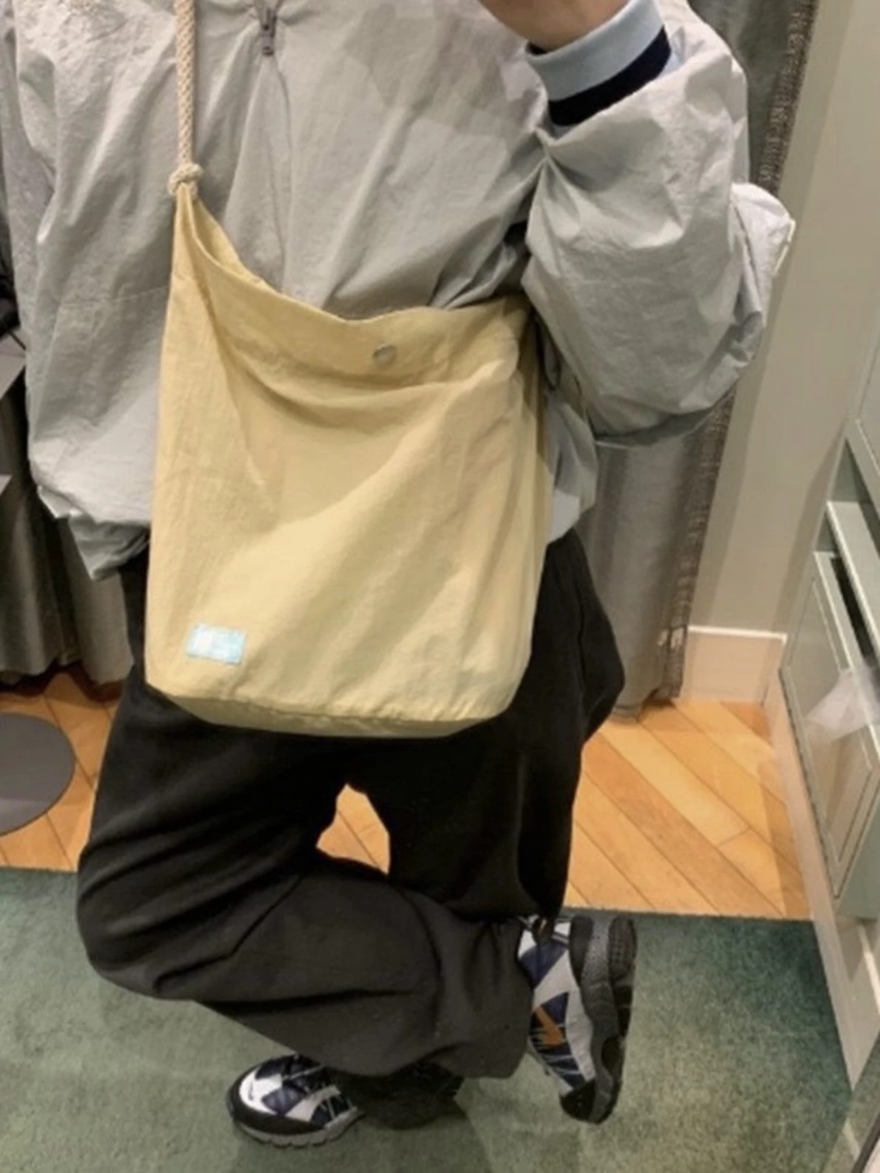 

Casual Pure Color Nylon Crossbody Bag Korean Style Simple Leisure Buckle Strap Women's Handbag Daily Use Summer 2025