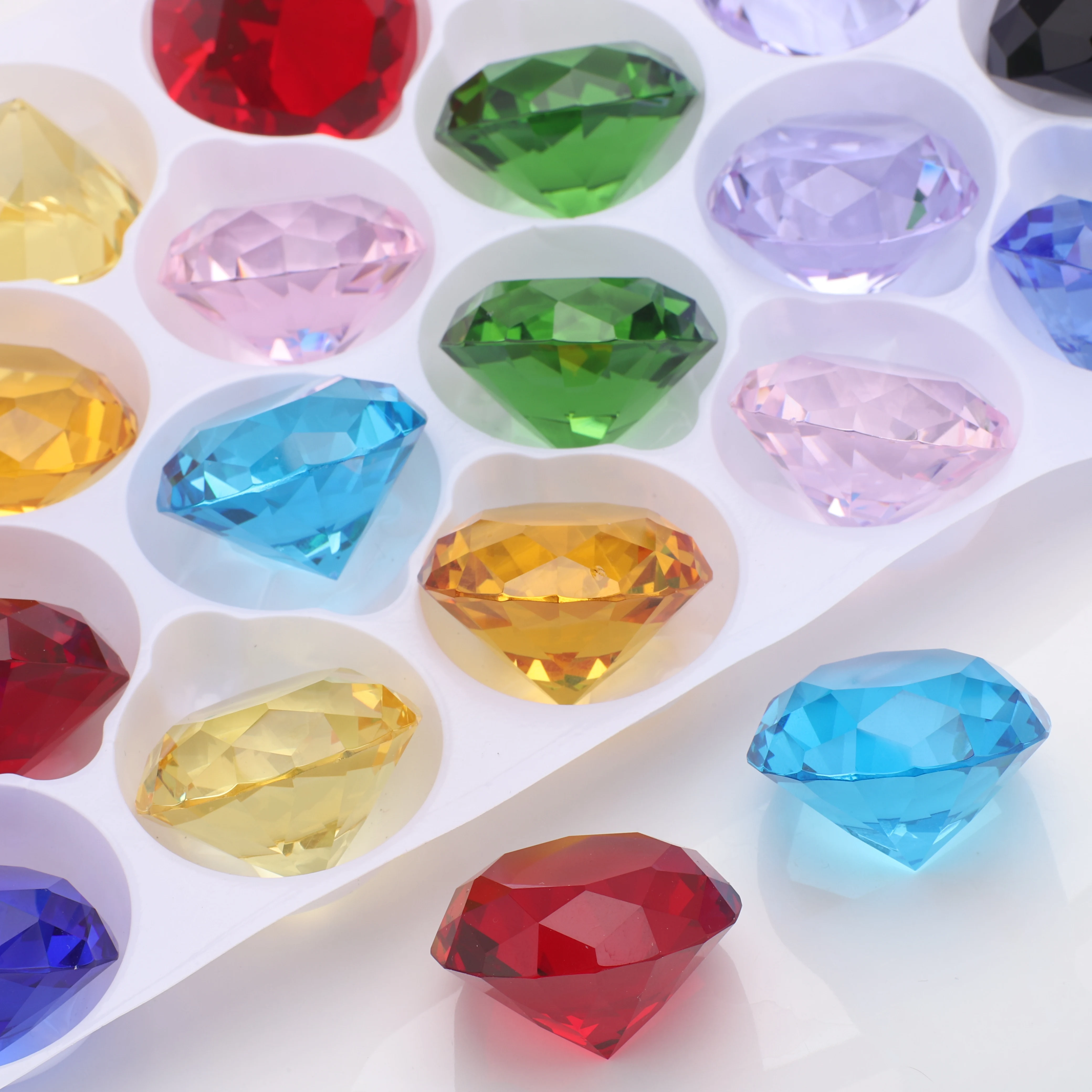 1PC 30mm Diamond Shaped Crystal Paperweight Cut Glass Giant Gemstone Decorative Wedding Christmas Ornament House Gift Idea