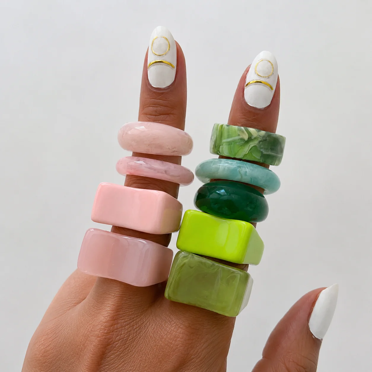 4/9pcs Asymmetrical Oversized Tie-Dye Rings Set for Women Fashion Resin Multicolor Thick Ring Daily Party Vacation Wear Jewelry