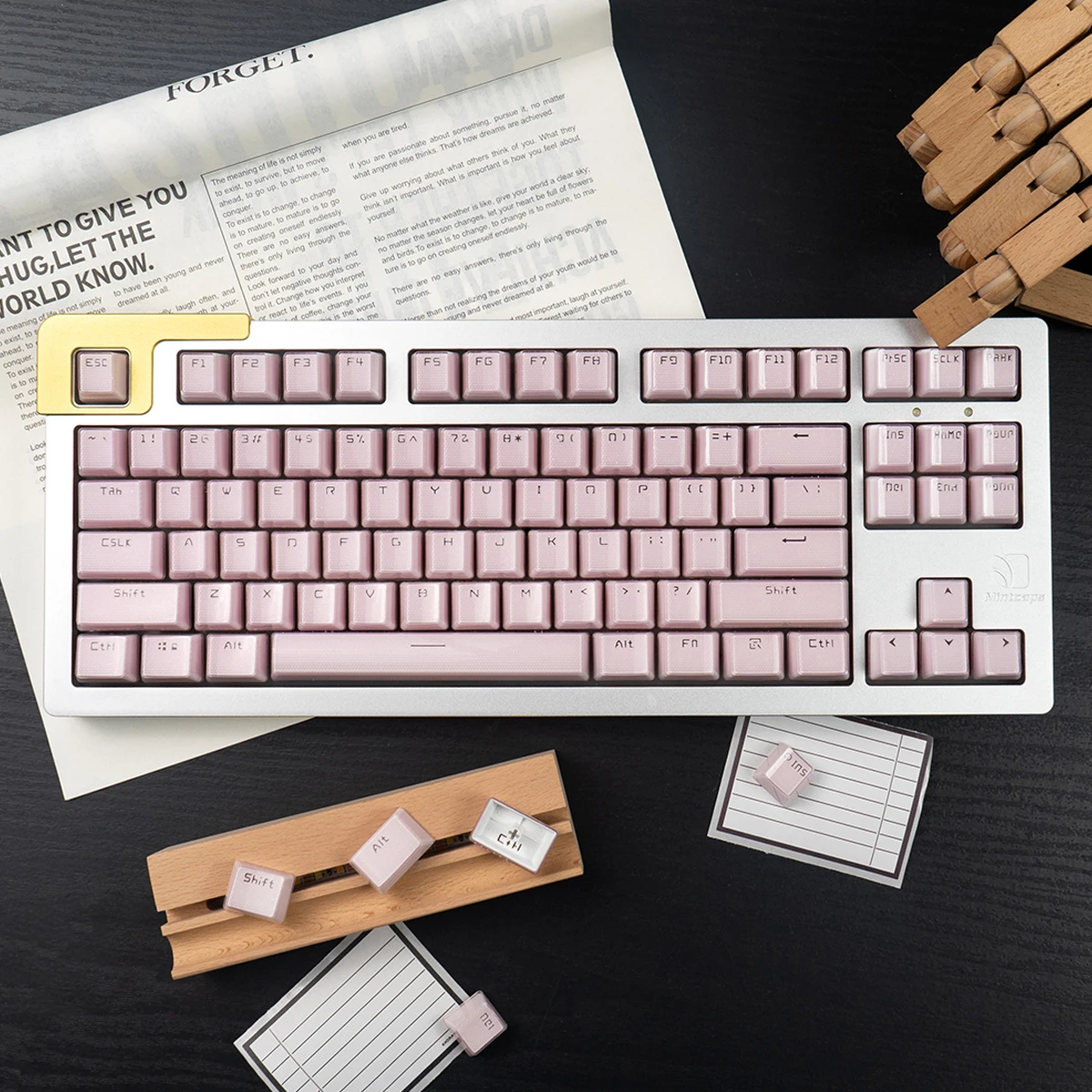 

Кристально-розовые колпачки для клавиш OEM-профиль 134 клавиши ABS Двойной выстрел Легкие прозрачные колпачки для механической клавиатуры MX 87 96 104.