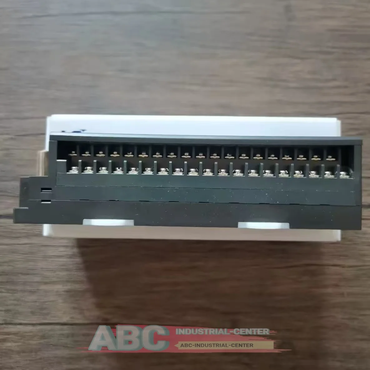 

New original PLC module GRL-D24C GRL-TR4C1