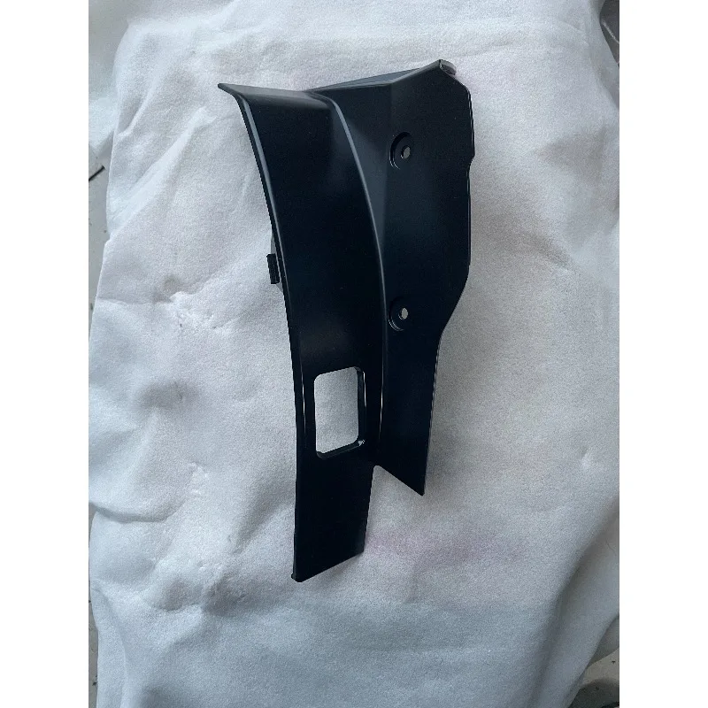 Genuine Tail Light Outer Trim Panel for Subaru Forester Outback Legacy 2010-2018
