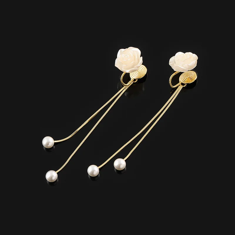 

2023 New Sweet Pearl Tassel Immortal Rose Flower Earrings Female Earless Hole Mosquito Incense Plate Ear Clip Gift Wholesale