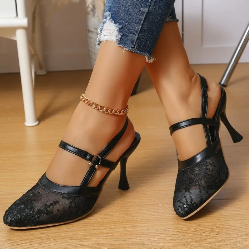 

Французские летние новинки 2026: Элегантные босоножки-баоту на шпильке с острым носком, сетчатыми вставками и вырезами