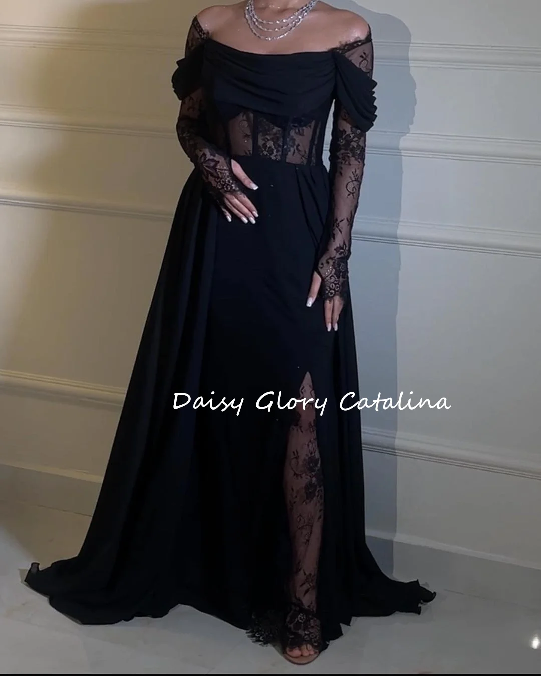 Elegant Black Evening Dresses Luxury Lace Prom Dresses 2024 Long Sleeves Off Shoulder Saudi Arabia Women Formal Party Gowns New