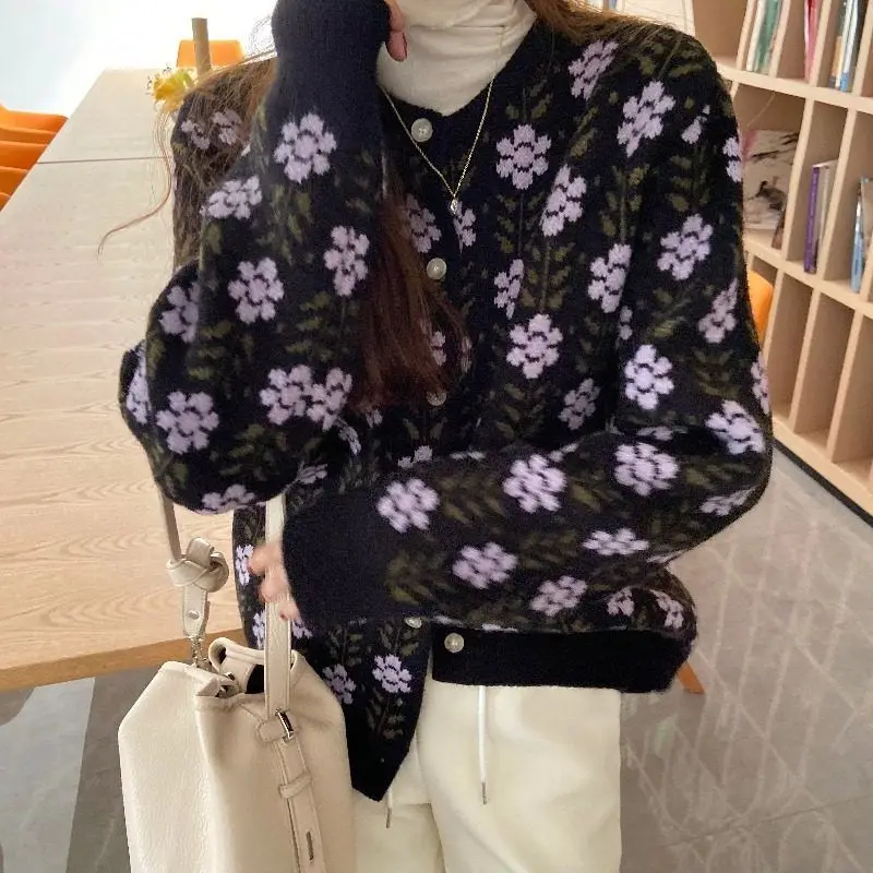 Autumn Winter Vintage Knitting Cardigan Women Korean Jacquard O-neck Sweater Coat Fashion Office Lady All-match Knitwear Tops