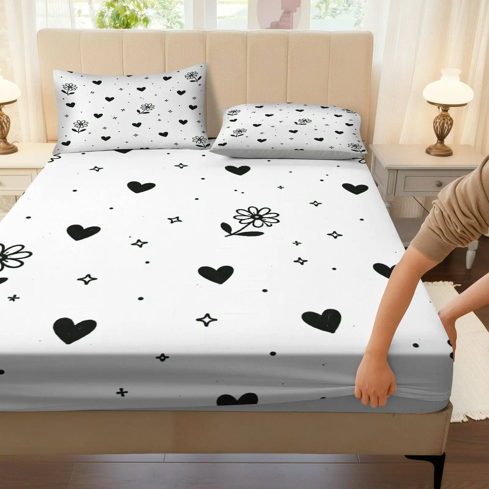3-Piece Mattress Protector Set, 2D Flat Printed Fitted Sheet, Heart-Shaped, Floral and Star Designs, Fitted Sheet and Two Pillowcases, Mattress Protector, Holiday-Themed Fitted Sheet and Pillowcase, Mattress Cover, Stain-Resistant, Mattress Protector Cover, Suitable for All Seasons, Machine Washable, Easy to Care For, Suitable for Home Bedrooms, Essential for Dormitories and Rentals, Master Bedroom and Guest Room Decoration, Dust-Proof and Stain-Resistant, High Elasticity, Fits Various Sizes