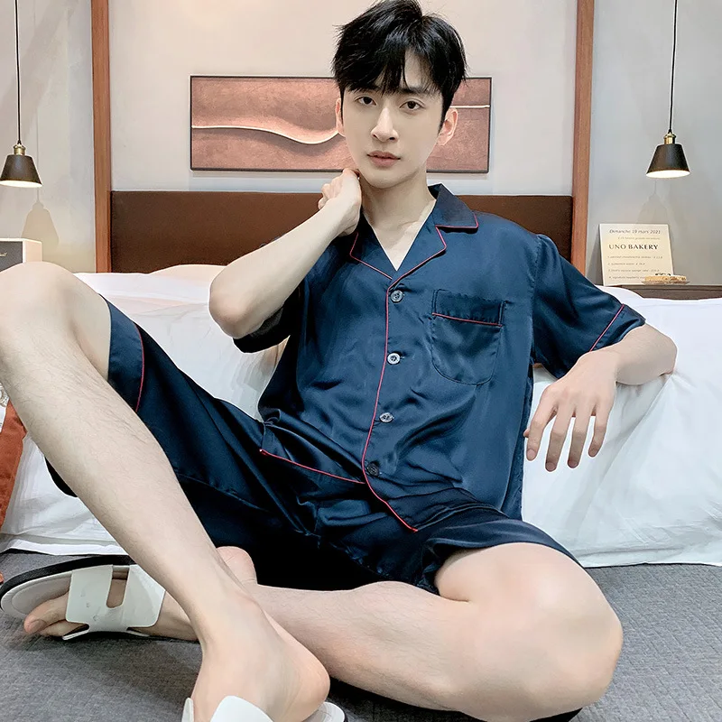 

2024 New Summer Ice Silk Pajama Set For Men Short Sleeve Cardigan Shorts Homewear Korean Nightwear Big Size L-3XL bedding set