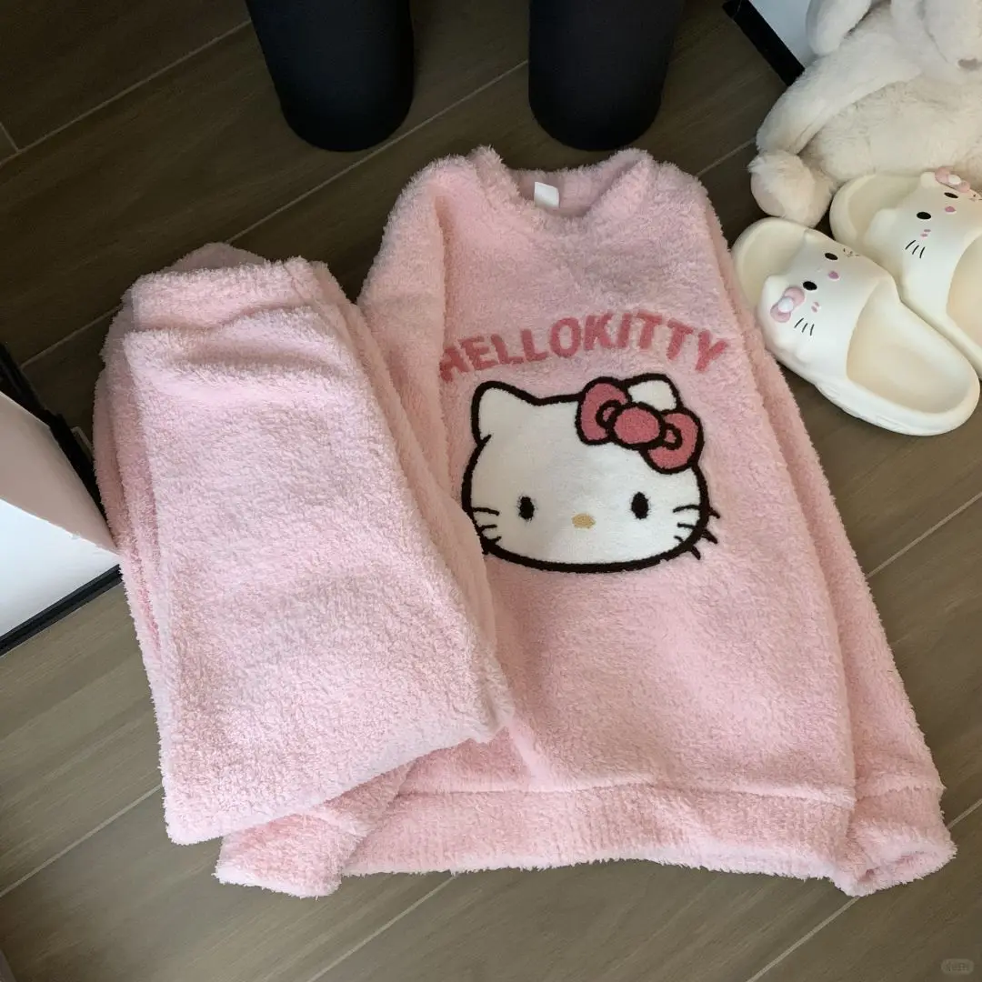 2024 New Autumn And Winter Sanrio HELLO KITTY Coral Velvet Plus Velvet Striped Suit Pajamas For Women Flannel Home Clothes