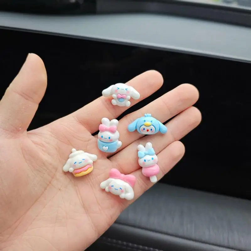 Sanrio Kawaii Anime Figure Hello Kitty Car Ornaments Car Decoration Car Dashboard Decoration Car Center Console Decoration 2024