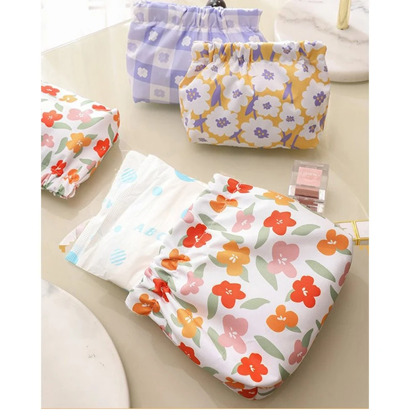 

Kawaii Coin Purse Mini Small Jewelry Storage Bag Shrapnel Cute Women Mini Bags Travel Essentials Waterproof Makeup Organizer