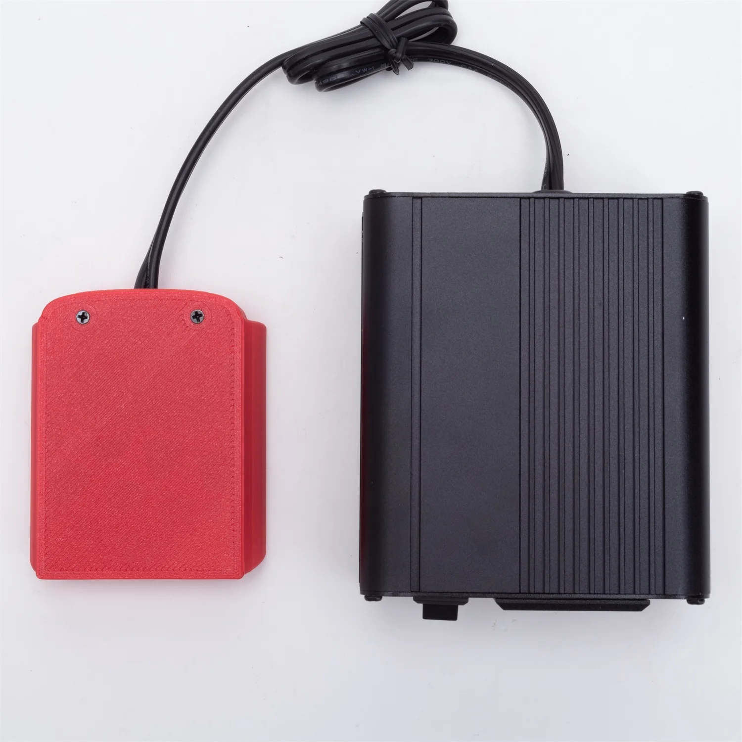 Imagem -04 - Adaptador de Tomada Inversora de Energia 200w 220v para Milwaukee 18v Bateria dc para ac com Inversor Compacto Alimentado por Usb para Reino Unido ue au
