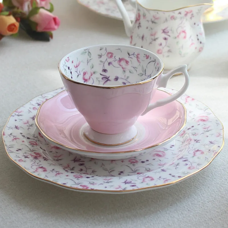 Love Journey Chateau Montrose Teaware Bone China Tea Cup Saucer Teapot Milk Pot Sugar Bowl Dinner Plate Cake Trays Fruit Plates