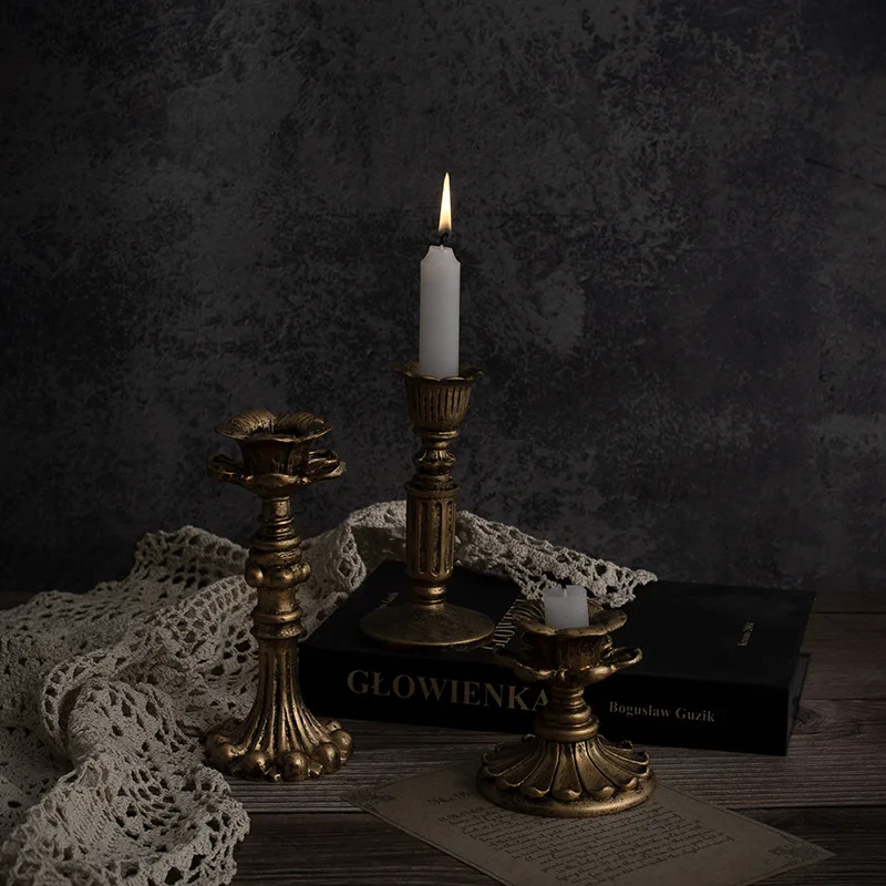 

Vintage European Style Antique Candlestick Dark System Home Background Decoration Photography Props Photography Ornaments