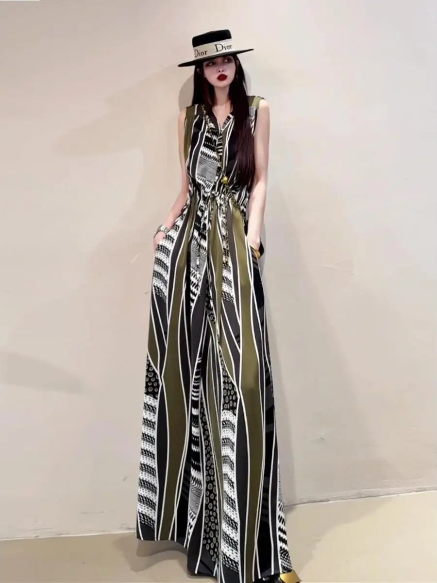 

2026 New Vintage Long V-Neck Maxi Dress plus Size Belly Concealing Slimming Extended Versatile Long Dress Casual High Waist P...