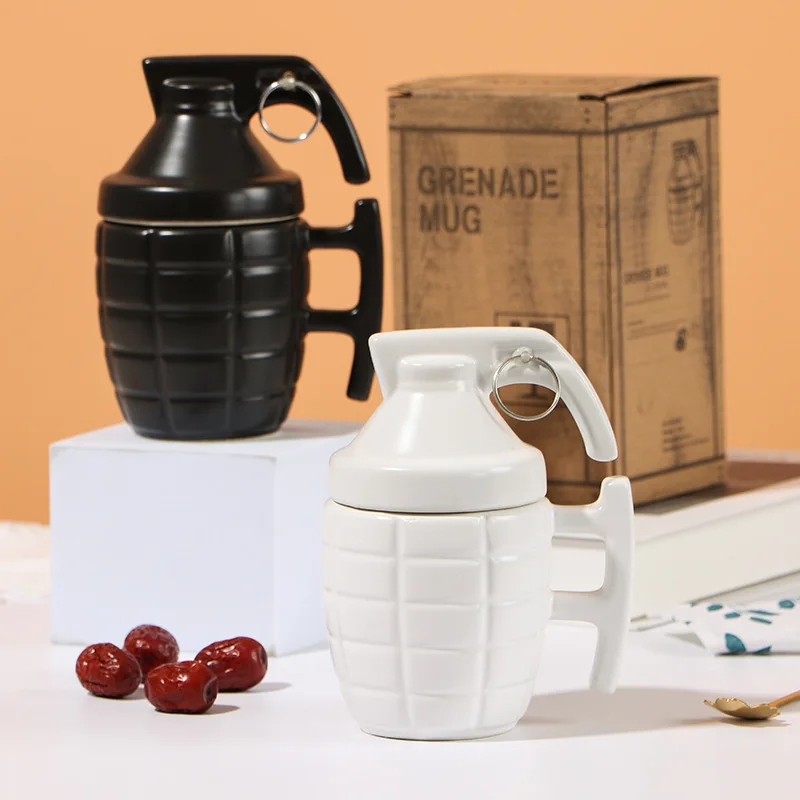 

Grenade Mug Creative Funny Coffee Cup Shaped Ceramic Cup with Lid 350ml Water Cup Living Room Home Decoration