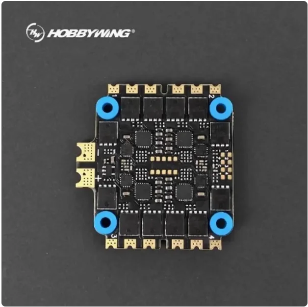 HobbyWing XRotor F7 Flight Controller  45A/65A 4in1 ESC  BLHeli-S/AT-RTF  Self-research procedures  for FPV Racing Drone