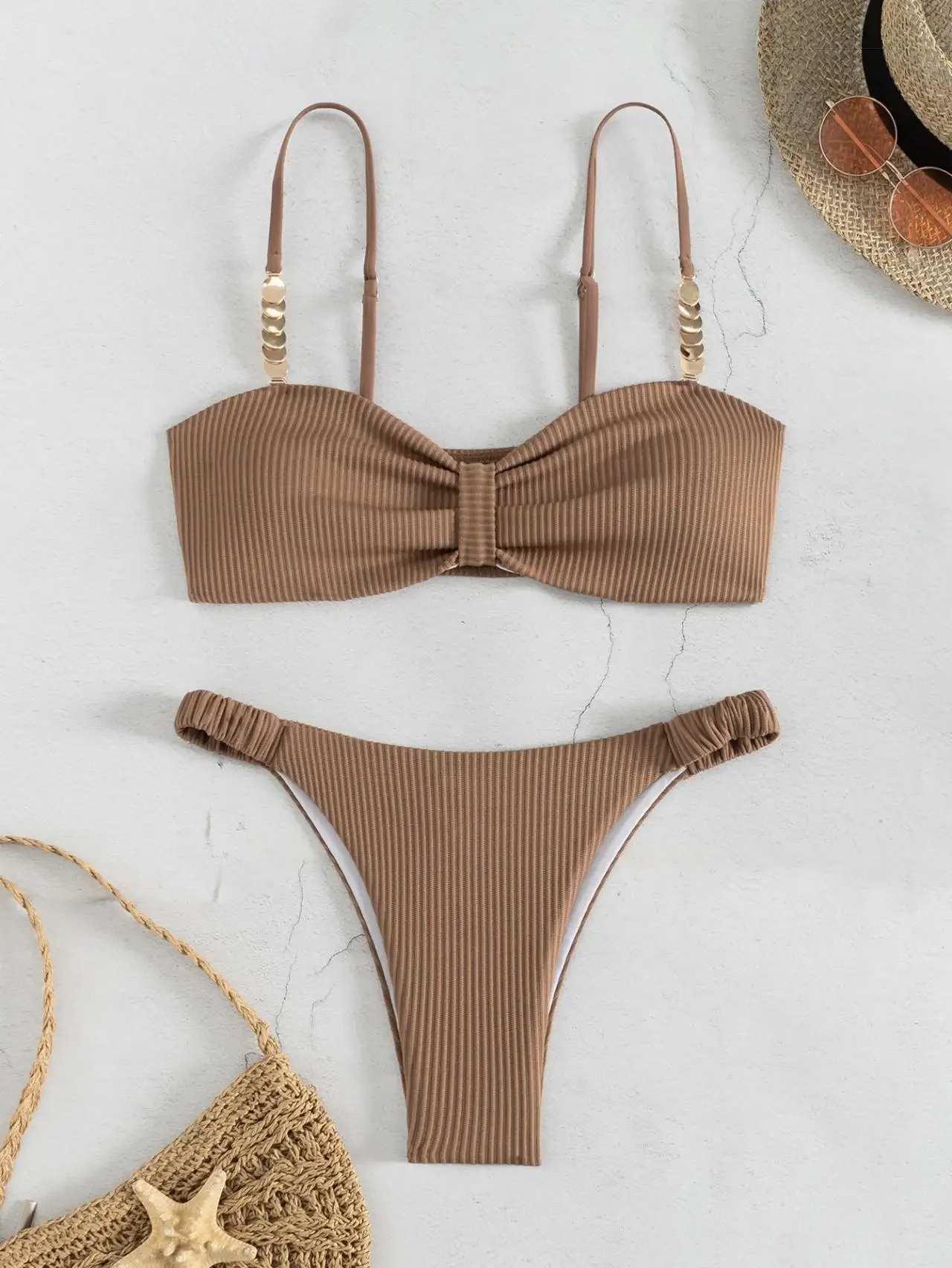 Sexy Push-Up-Bikini-Set mit Schleife vorne, 2025, Damen-BH mit Metallband, aushöhlen, Falten-Tanga-Badeanzug, Sommer-Badeanzug, weiße Badebekleidung