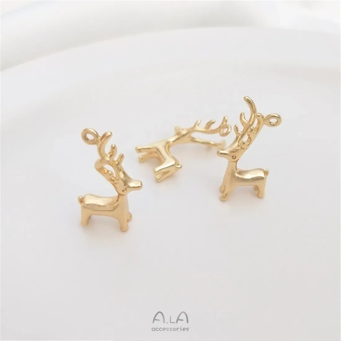 

14K Gold Package Cute Balloon Dog Deer Little Deer Pendant Handmade Pendant DIY Original Jewelry Bracelet Accessories C367