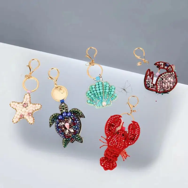Rhinestone Lobster Beaded Pendant Pretty Hand Sewn Bag Charms Crab Shells Turtle Hanging Rope Patches Applique Bag Lanyard