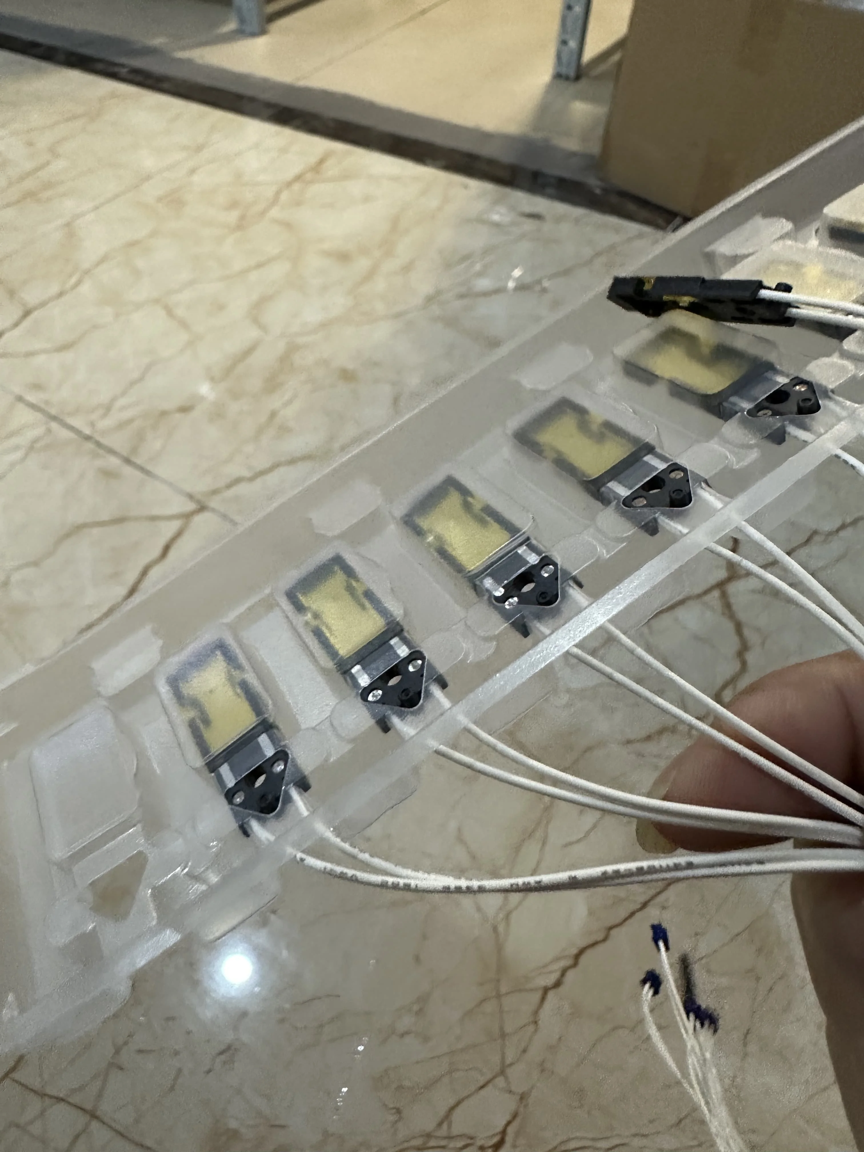 

Оригинальный новый термистор термофиксатора для Brother HL 2260 L2500 L2520 L2560 L2300 L2380 L2305 L2320 L2340 2500 2520 2300 2380