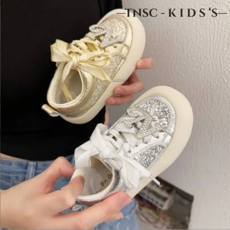 Girls' Cricket Shoes 2024 Autumn New Fashion Children's Breathable Sports Shoes Girls' Water Diamond Anti slip Casual Shoes